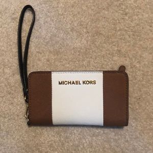 Michael Kors brown & tan wristlet